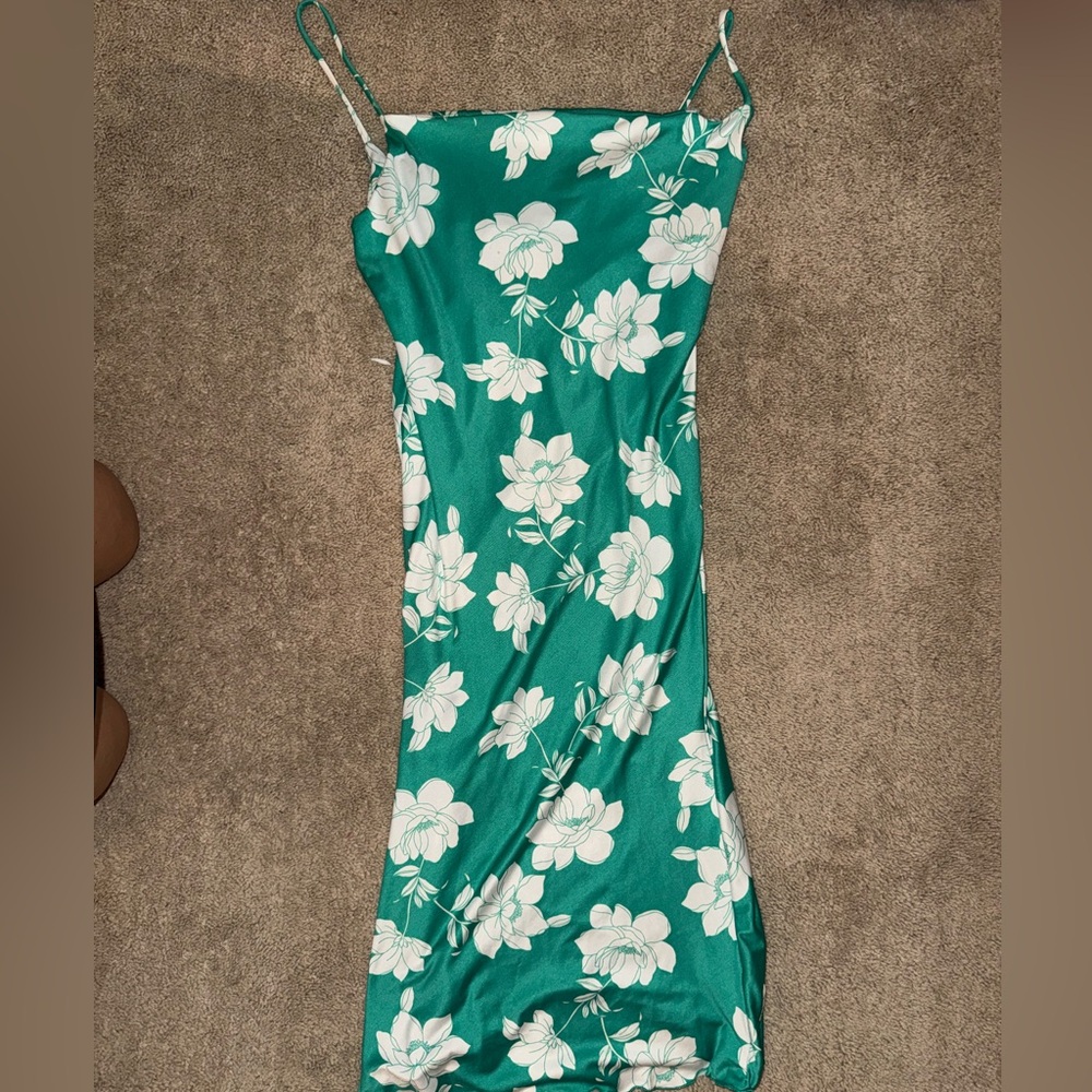 Sincerely Jules One Shoulder Green Floral Dress